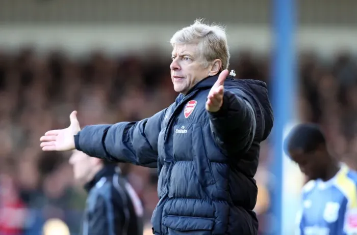 Framed Print : Arsene Wenger at Ninian Park: A 0-0 FA Cup Draw with Cardiff City (January 2009)