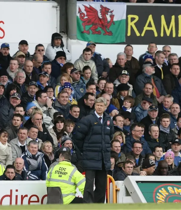 Framed Print : Arsene Wenger at Ninian Park: The FA Cup Stalemate with Cardiff City (0:0), January 2009