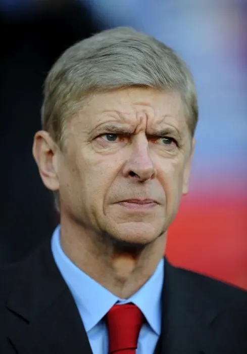 Framed Print : Arsene Wenger: Pre-Match Focus at Cardiff City Stadium (2013-14) Framed Print : Arsene Wenger: Pre-Match Focus at Cardiff City Stadium (2013-14)