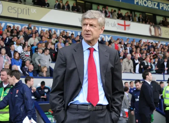 Framed Print : Arsene Wenger: Pre-Match Focus at West Bromwich Albion (2011-12)