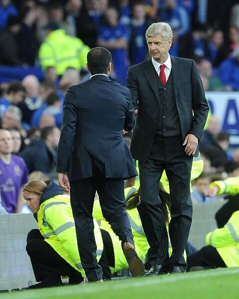Arsene Wenger and Roberto Martinez: Post-Match Handshake at Everton vs Arsenal (2014 / 15)