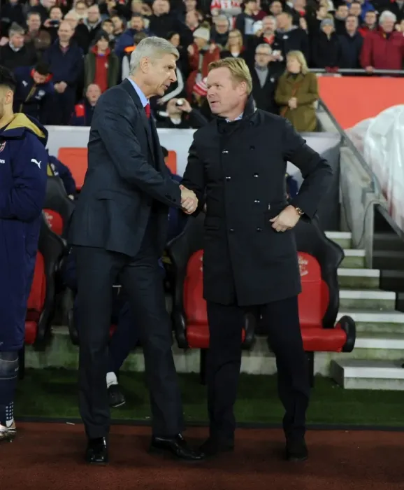 Framed Print : Arsene Wenger and Ronald Koeman's Pre-Match Handshake: Southampton vs Arsenal, Premier League 2015-16