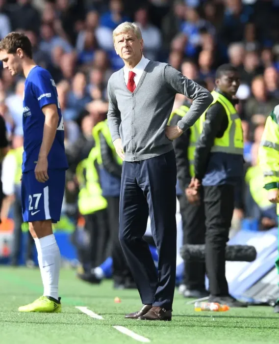 Framed Print : Arsene Wenger at Stamford Bridge: A London Rivalry Clash in the Premier League 2017-18 (Chelsea vs. Arsenal)