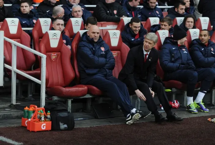 Framed Print : Arsene Wenger and Steve Bould Lead Arsenal Against Southampton (2013-14) Framed Print : Arsene Wenger and Steve Bould Lead Arsenal Against Southampton (2013-14)