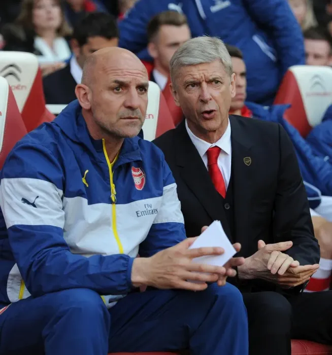 Framed Print : Arsene Wenger and Steve Bould: Pre-Match Strategies (Arsenal vs Sunderland, 2015) Framed Print : Arsene Wenger and Steve Bould: Pre-Match Strategies (Arsenal vs Sunderland, 2015)
