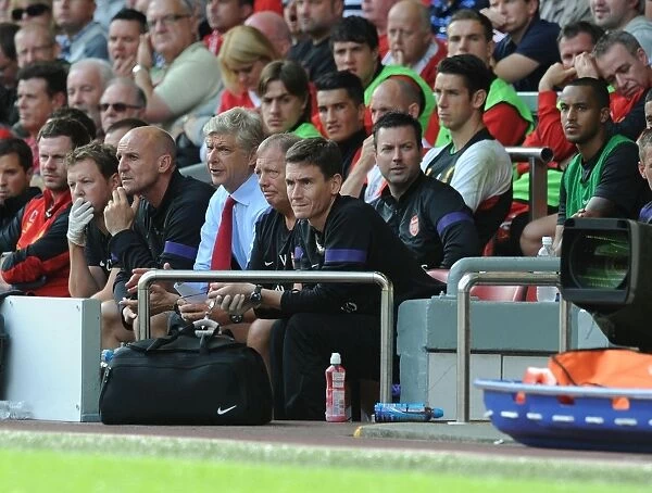 Arsene Wenger and Steve Bould: A Tactical Duo at Anfield (Liverpool v Arsenal, 2012-13)