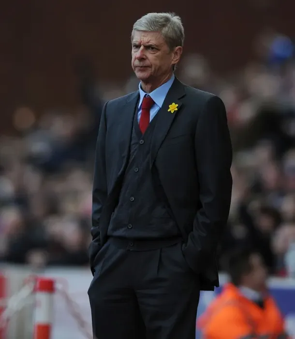 Framed Print : Arsene Wenger at Stoke City: Premier League Clash 2014