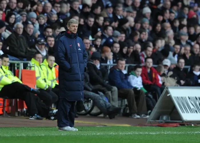 Framed Print : Arsene Wenger at Swansea City: Premier League Clash, January 2012 Framed Print : Arsene Wenger at Swansea City: Premier League Clash, January 2012