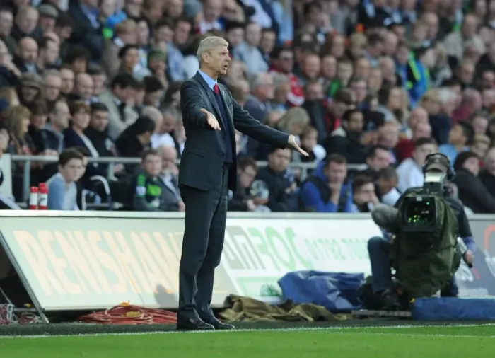 Framed Print : Arsene Wenger at Swansea City vs Arsenal, Premier League 2015-16
