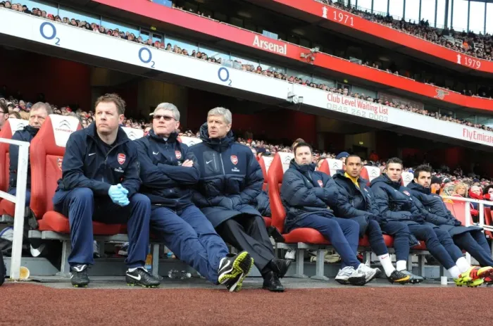 Framed Print : Arsene Wenger and His Team: Arsenal's FA Cup Victory over Huddersfield Town (2:1)