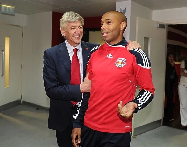 Arsene Wenger and Thierry Henry Reunited: Arsenal Legends Meet at Emirates Cup Match Against Boca Juniors (2011)