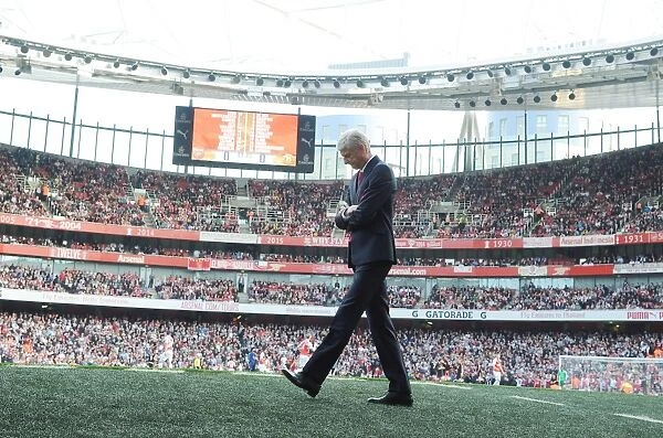 Arsene Wenger vs Manchester United: Clash of the Titans in the 2015 / 16 Premier League