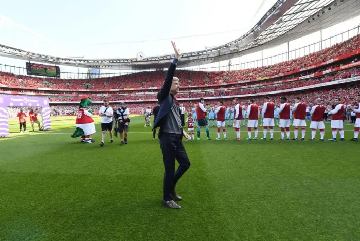 Framed Print : Arsene Wenger's Farewell: Last Match as Arsenal Manager (vs. Burnley, 2018) Framed Print : Arsene Wenger's Farewell: Last Match as Arsenal Manager (vs. Burnley, 2018)