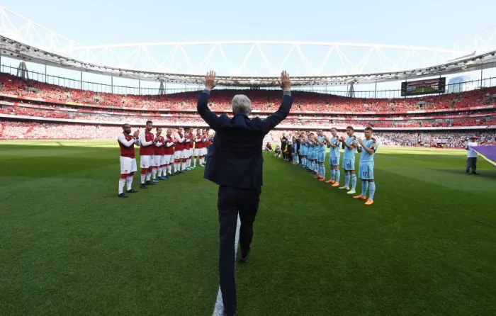 Framed Print : Arsene Wenger's Farewell: Last Match as Arsenal Manager (vs. Burnley, 2018)