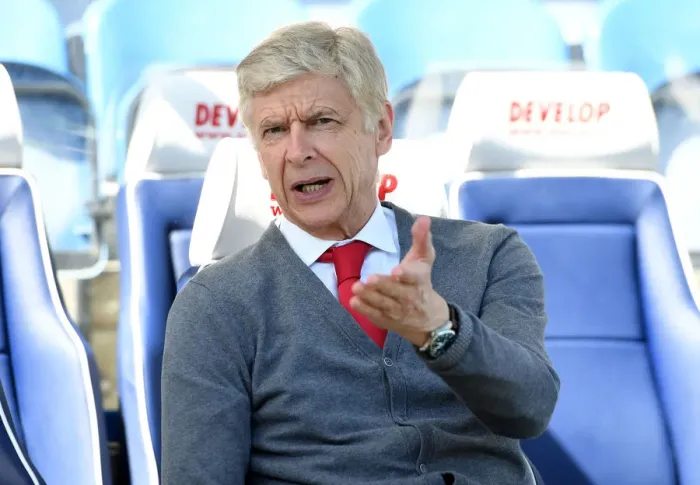 Framed Print : Arsene Wenger's Farewell: Last Match as Arsenal Manager vs. Huddersfield Town, May 2018 Framed Print : Arsene Wenger's Farewell: Last Match as Arsenal Manager vs. Huddersfield Town, May 2018