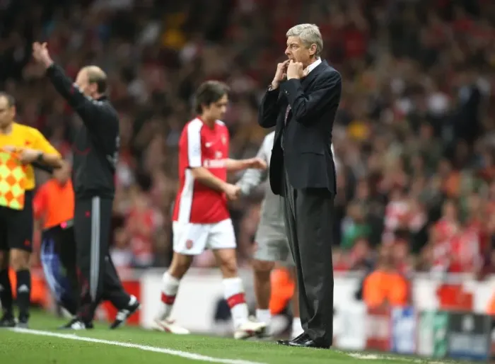 Framed Print : Arsene Wenger's Triumph: Arsenal's 2-0 UEFA Champions League Victory over Olympiacos (2009)