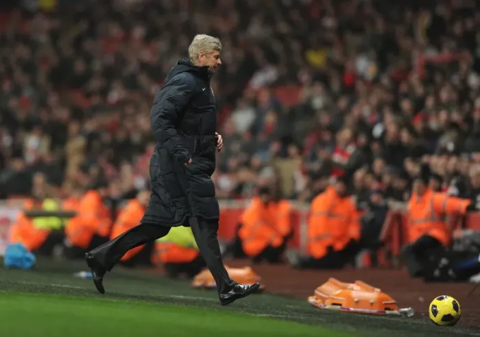 Framed Print : Arsene Wenger's Triumph: Arsenal's 2-1 Win Over Everton (2011) Framed Print : Arsene Wenger's Triumph: Arsenal's 2-1 Win Over Everton (2011)