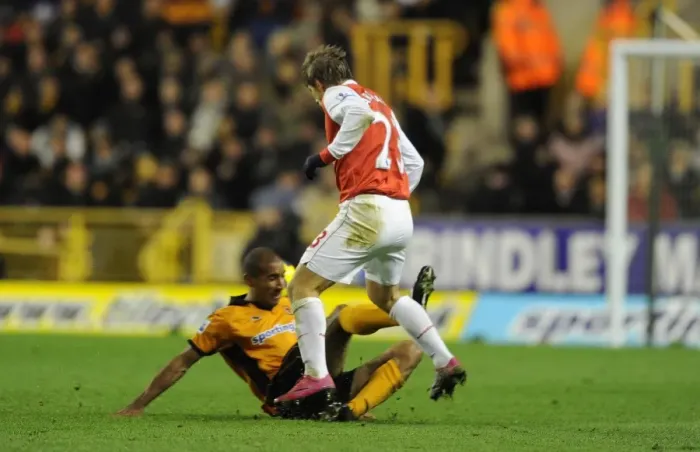 Framed Print : Arshavin vs. Henry: Arsenal's Victory Over Wolves, 10-11 Barclays Premier League Framed Print : Arshavin vs. Henry: Arsenal's Victory Over Wolves, 10-11 Barclays Premier League