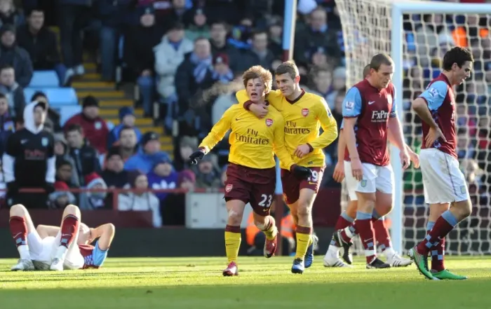 Framed Print : Arshavin and Wilshere: Celebrating Arsenal's First Goal in Aston Villa's Villa Park (4-2 Barclays Premier League Win)