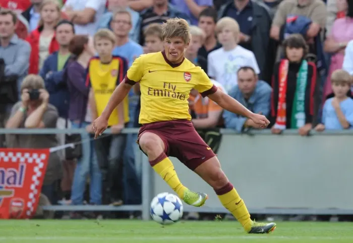 Framed Print : Arshavin's Brilliance: Arsenal Crush SC Neusiedl 4-0