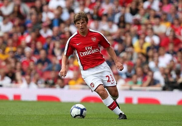Arshavin's Brilliance: Arsenal's 3-0 Emirates Cup Victory over Rangers