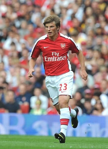 Arshavin's Brilliance: Arsenal's 3-0 Triumph Over Rangers at Emirates Cup Day 2
