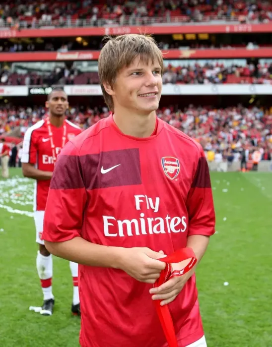 Framed Print : Arshavin's Brilliance: Arsenal's 3-0 Victory Over Rangers at Emirates Cup Framed Print : Arshavin's Brilliance: Arsenal's 3-0 Victory Over Rangers at Emirates Cup