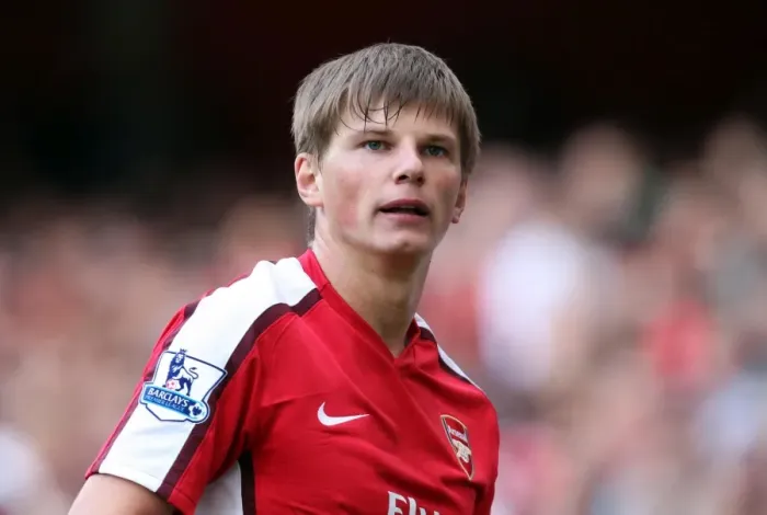 Framed Print : Arshavin's Brilliance: Arsenal's 6-2 Thrashing of Blackburn Rovers Framed Print : Arshavin's Brilliance: Arsenal's 6-2 Thrashing of Blackburn Rovers