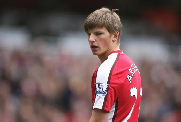 Framed Print : Arshavin's Brilliance: Arsenal's Triumph Over Birmingham City (3:1) in the Premier League, Emirates Stadium, October 17, 2009