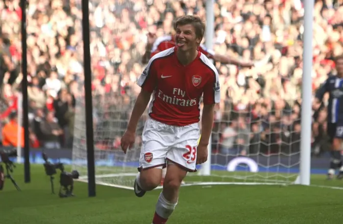 Framed Print : Arshavin's Brilliant Brace: Arsenal's 4-0 Thrashing of Blackburn Rovers