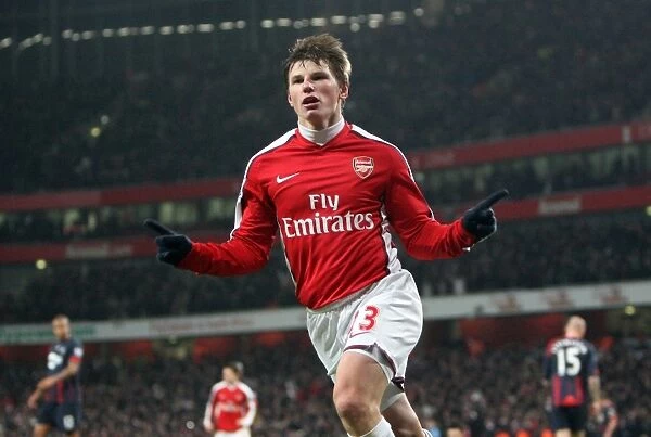 Arshavin's Brilliant Goal: Arsenal's Thrilling 4-2 Victory (2010)