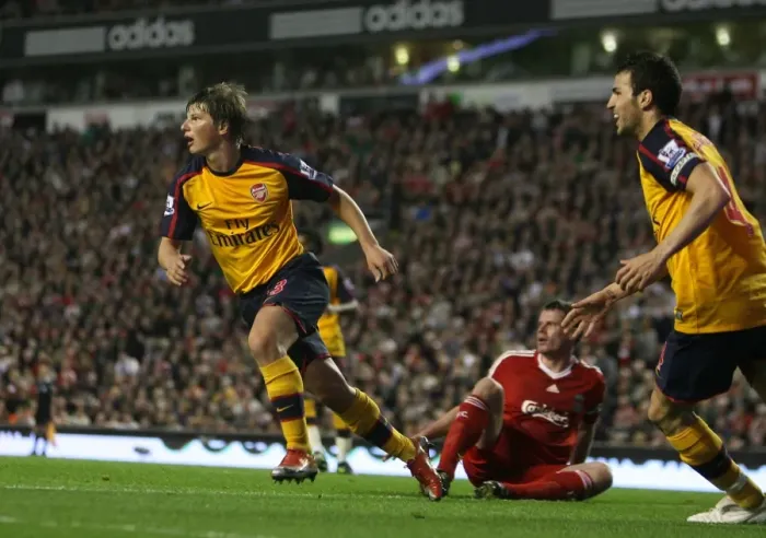 Framed Print : Arshavin's Thrilling Debut: The Unforgettable 4-4 Draw with Liverpool - Arsenal's First Goal Framed Print : Arshavin's Thrilling Debut: The Unforgettable 4-4 Draw with Liverpool - Arsenal's First Goal