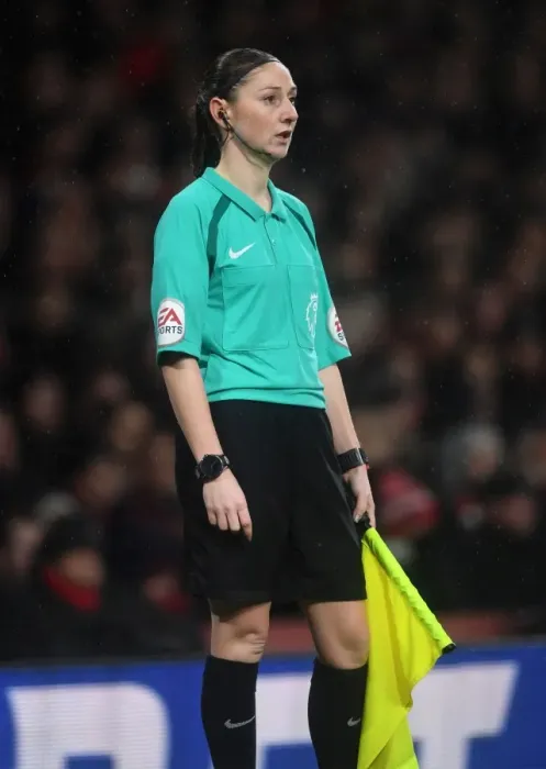 Framed Print : Assistant Referee Sian Massey-Ellis at Arsenal vs. Watford, Premier League 2016-17 Framed Print : Assistant Referee Sian Massey-Ellis at Arsenal vs. Watford, Premier League 2016-17