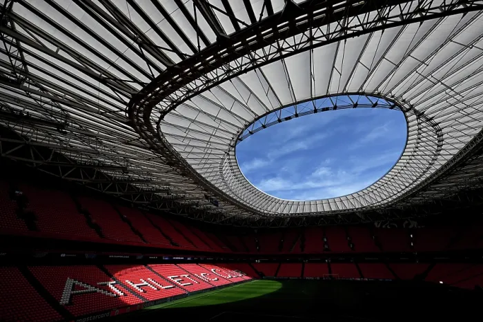 Framed Print : Athletic Club v Arsenal FC - UEFA Champions League 2025 / 26 League Phase MD1