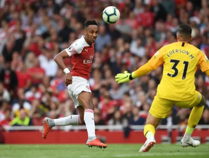 Framed Print : Aubameyang Outmaneuvers Ederson: Arsenal vs Manchester City, Premier League 2018-19 Framed Print : Aubameyang Outmaneuvers Ederson: Arsenal vs Manchester City, Premier League 2018-19