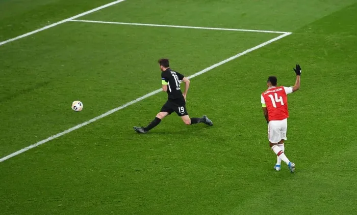 Framed Print : Aubameyang Scores: Arsenal FC vs Eintracht Frankfurt, UEFA Europa League 2019-20 Framed Print : Aubameyang Scores: Arsenal FC vs Eintracht Frankfurt, UEFA Europa League 2019-20