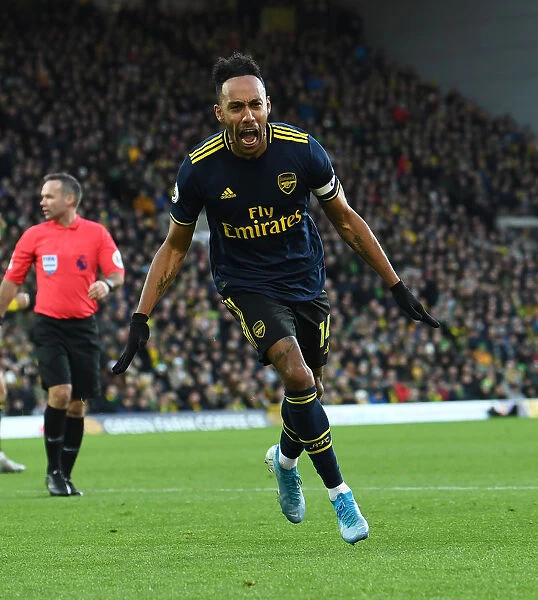 Aubameyang Scores Arsenal's Second Goal vs Norwich City (December 2019)