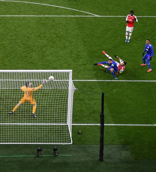 Framed Print : Aubameyang Scores the Decisive Goal: Arsenal FC vs Olympiacos FC, UEFA Europa League 2020 Framed Print : Aubameyang Scores the Decisive Goal: Arsenal FC vs Olympiacos FC, UEFA Europa League 2020