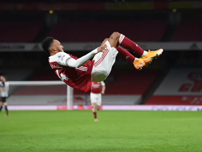 Framed Print : Aubameyang Scores First Goal in Empty Emirates: Arsenal vs. Newcastle (2020-21)