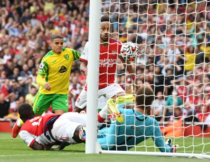 Framed Print : Aubameyang Scores the Winner: Arsenal Defeats Norwich City in the 2021-22 Premier League Framed Print : Aubameyang Scores the Winner: Arsenal Defeats Norwich City in the 2021-22 Premier League