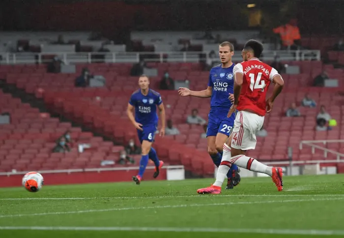 Framed Print : Aubameyang Scores the Winner: Arsenal FC vs Leicester City, Premier League 2019-20 Framed Print : Aubameyang Scores the Winner: Arsenal FC vs Leicester City, Premier League 2019-20