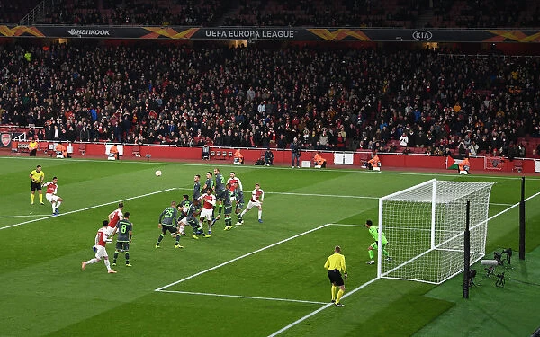 Aubameyang Takes Free Kick for Arsenal in Europa League Clash vs Sporting CP