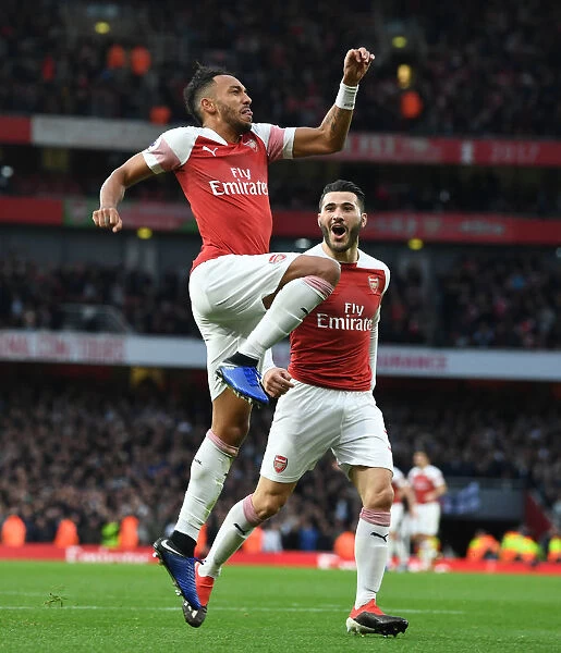 Aubameyang's Brace: Arsenal's Victory over Tottenham in the 2018-19 Premier League