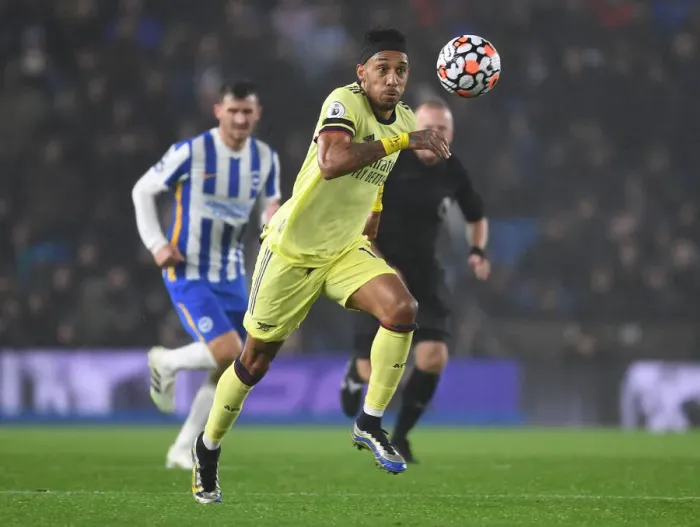 Framed Print : Aubameyang's Brilliance: Arsenal Edge Past Brighton in Premier League Showdown