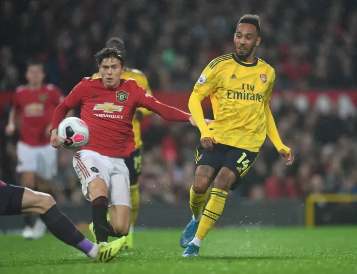 Framed Print : Aubameyang's Dramatic Last-Minute Strike: Manchester United vs. Arsenal, Premier League 2019-20
