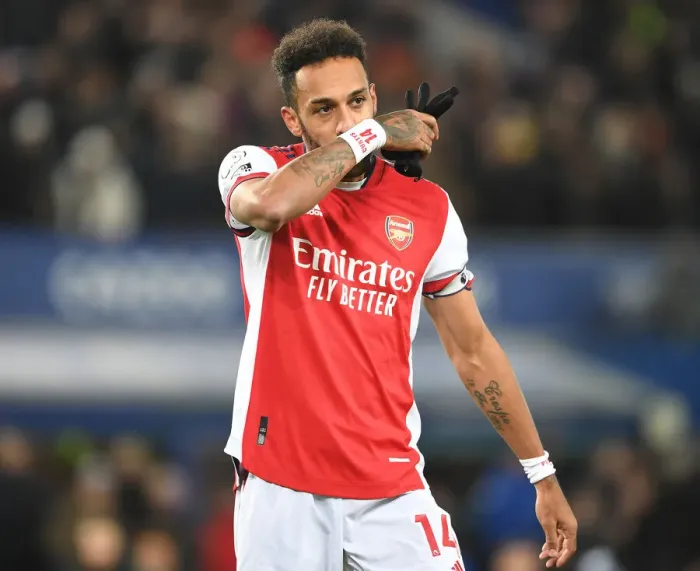 Framed Print : Aubameyang's Emotional Reaction: Everton vs Arsenal, Premier League 2020-21