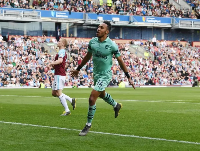 Framed Print : Aubameyang's First Goal: Arsenal Secures Victory at Burnley (2018-19)