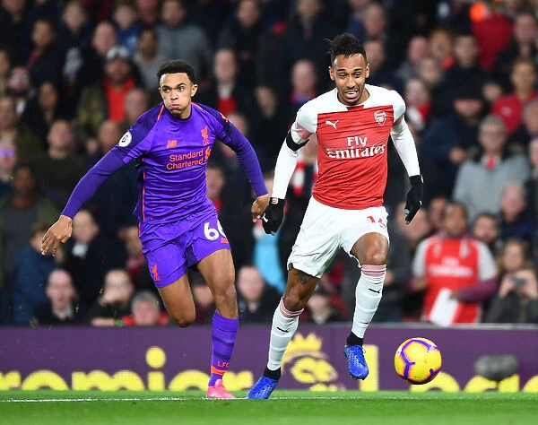 Aubameyang's Sneaky Move: Outsmarting Alexander-Arnold in the Arsenal vs. Liverpool Showdown