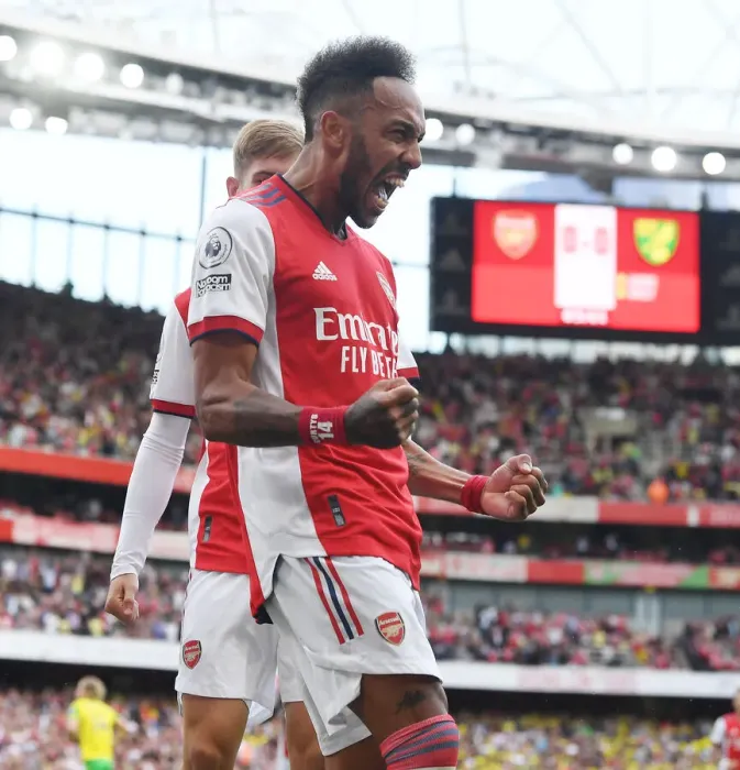 Framed Print : Aubameyang's Strike: Arsenal's Triumph over Norwich City in the 2021-22 Premier League