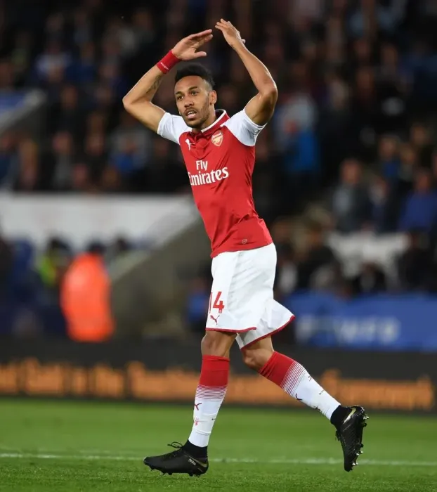 Framed Print : Aubameyang's Thriller: Arsenal's Dramatic Win Against Leicester City (2017-18) Framed Print : Aubameyang's Thriller: Arsenal's Dramatic Win Against Leicester City (2017-18)